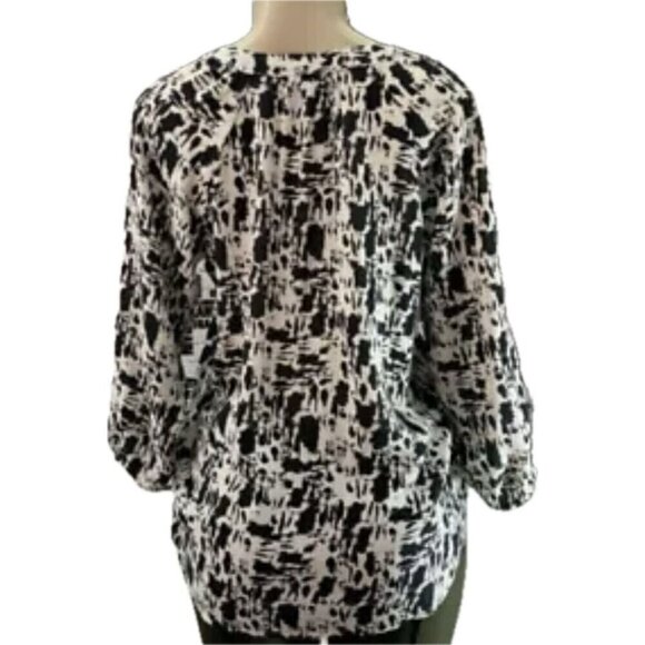 Gap S Black-Eggshell Paint Splash Print Split Neck Step-Hem 3/4 Sleeve Blouse - Picture 4 of 6